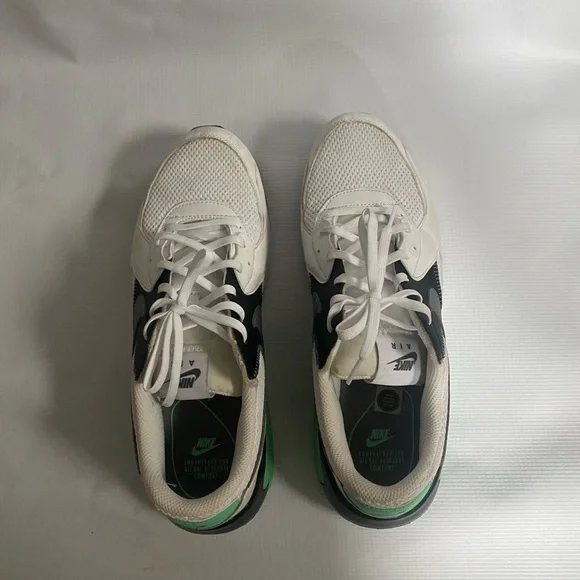 Nike Air Max Excee Size 11  US White, Green, and Black - Picture 4 of 5